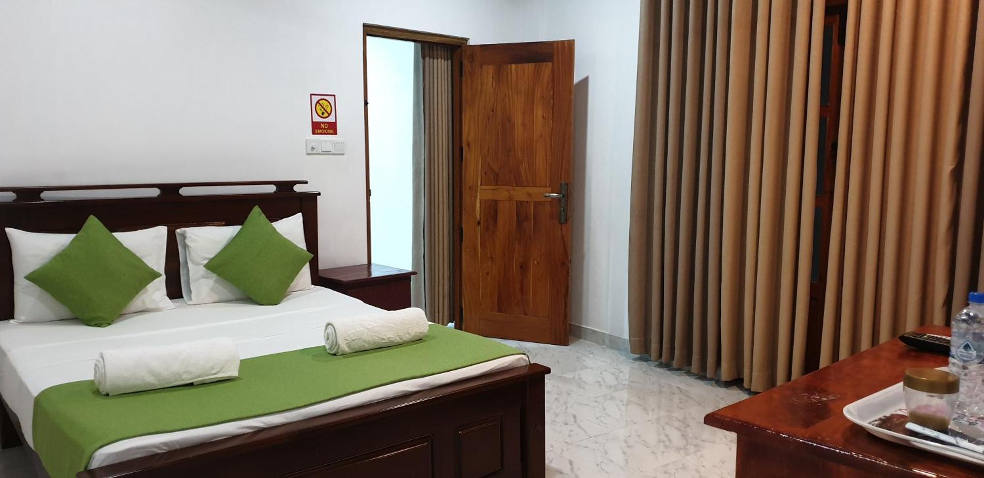 Enara Luxury Stay Katugastota Exterior foto